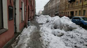 Абсолютно ничего не предпринимает: политолог Елисеева о подходе Беглова к уборке улиц Петербурга зимой