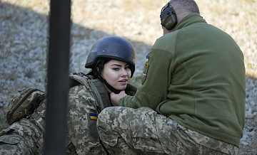 На Украине на воинский учет поставили даже беременных женщин
