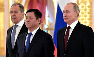 Пекин призвал китайских бизнесменов заполнить «пустоту» на рынке РФ