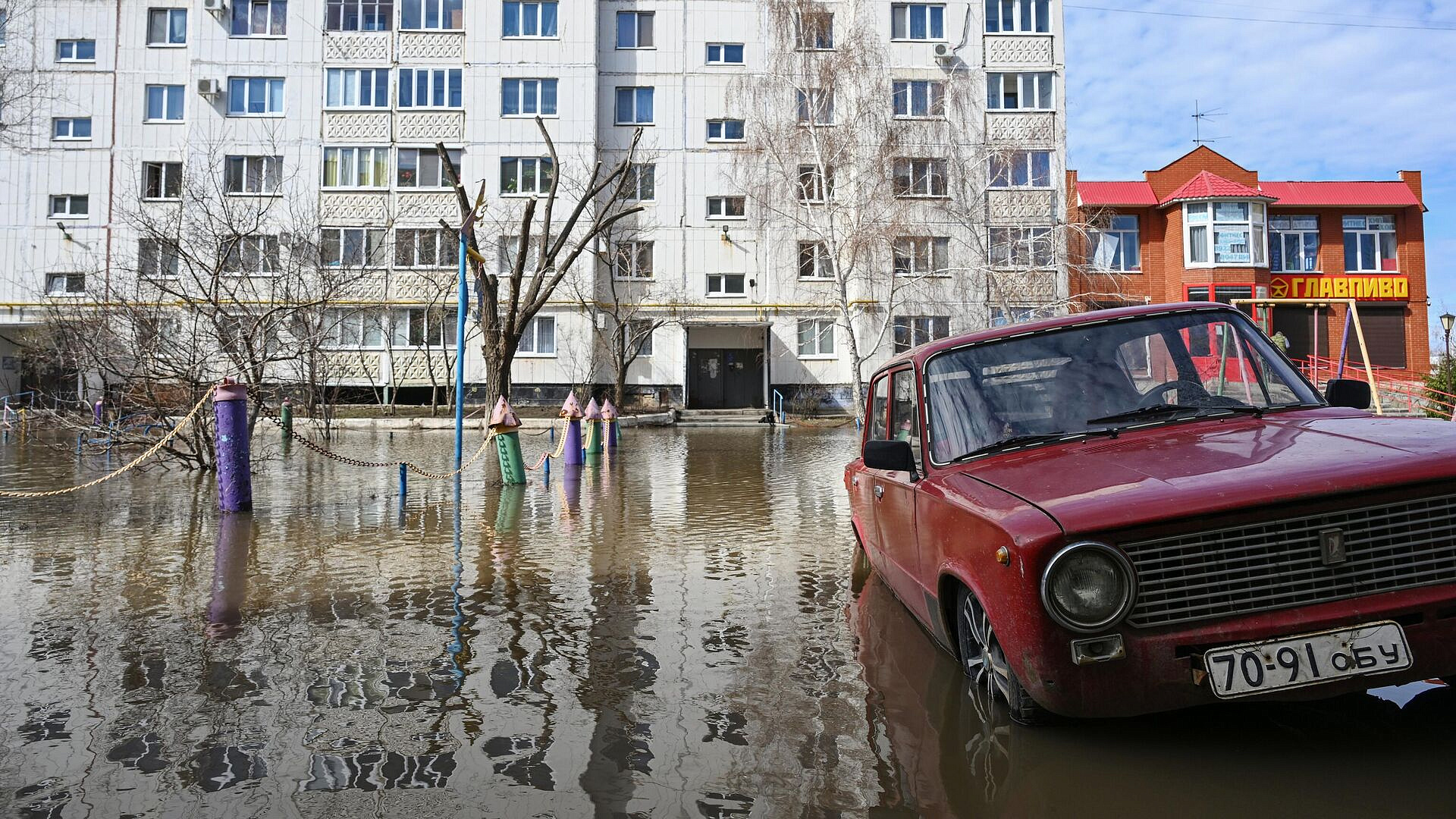 �� ���� ������� ���� ���� � ��������� �������� �� 16 �����������