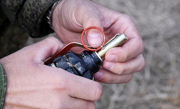 В Ростове-на-Дону нашли учебные гранаты в поле