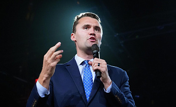 Экс-глава разведцентра США заявил, что Кирк не хотел кампании против Ирана