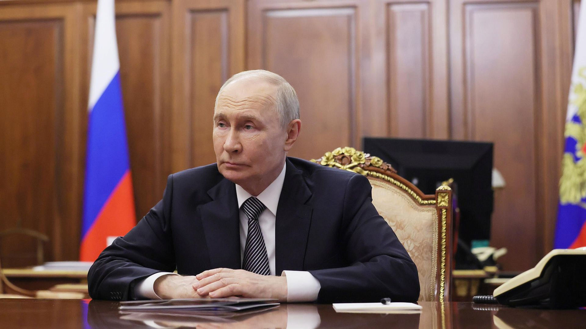 Нацизм на Украине видят даже те, кто не симпатизирует России, заявил Путин