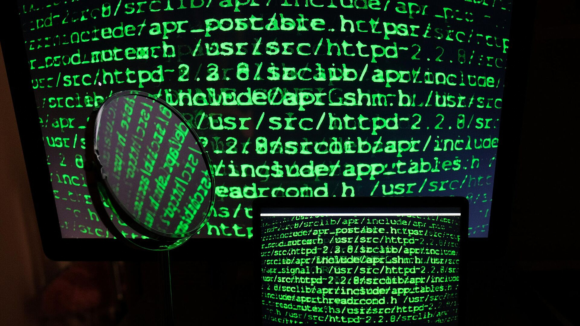 Зарубежные DDoS-атаки не повлияли на голосование в России, сообщил РКН