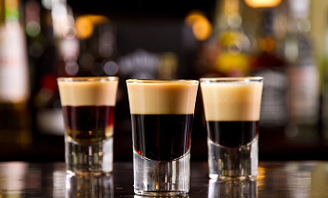 В баре "Руки вверх" после ЧП ввели ограничение на продажу алкоголя