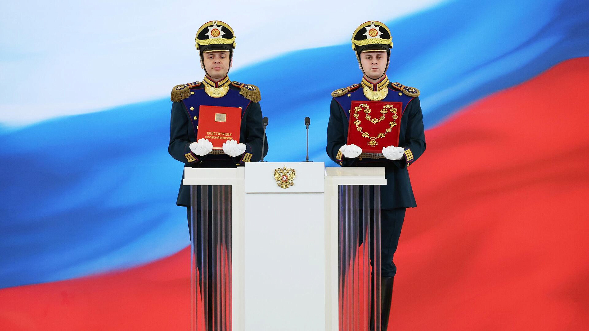 Церемония инаугурации президента России завершилась салютом