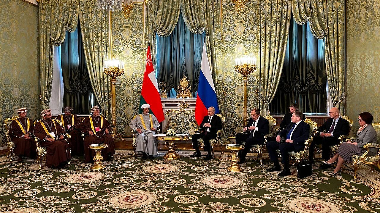 Переговоры президентов России и Омана прошли в духе дружбы Переговоры президентов России и Омана прошли в духе дружбы