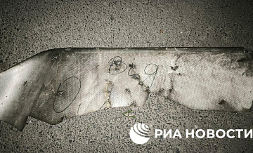 Опубликованы кадры горящего сбитого беспилотника в Курске