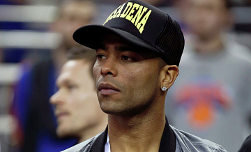 Экс-футболист "Арсенала" и "Челси" Эшли Коул возглавил клуб "Чезена"