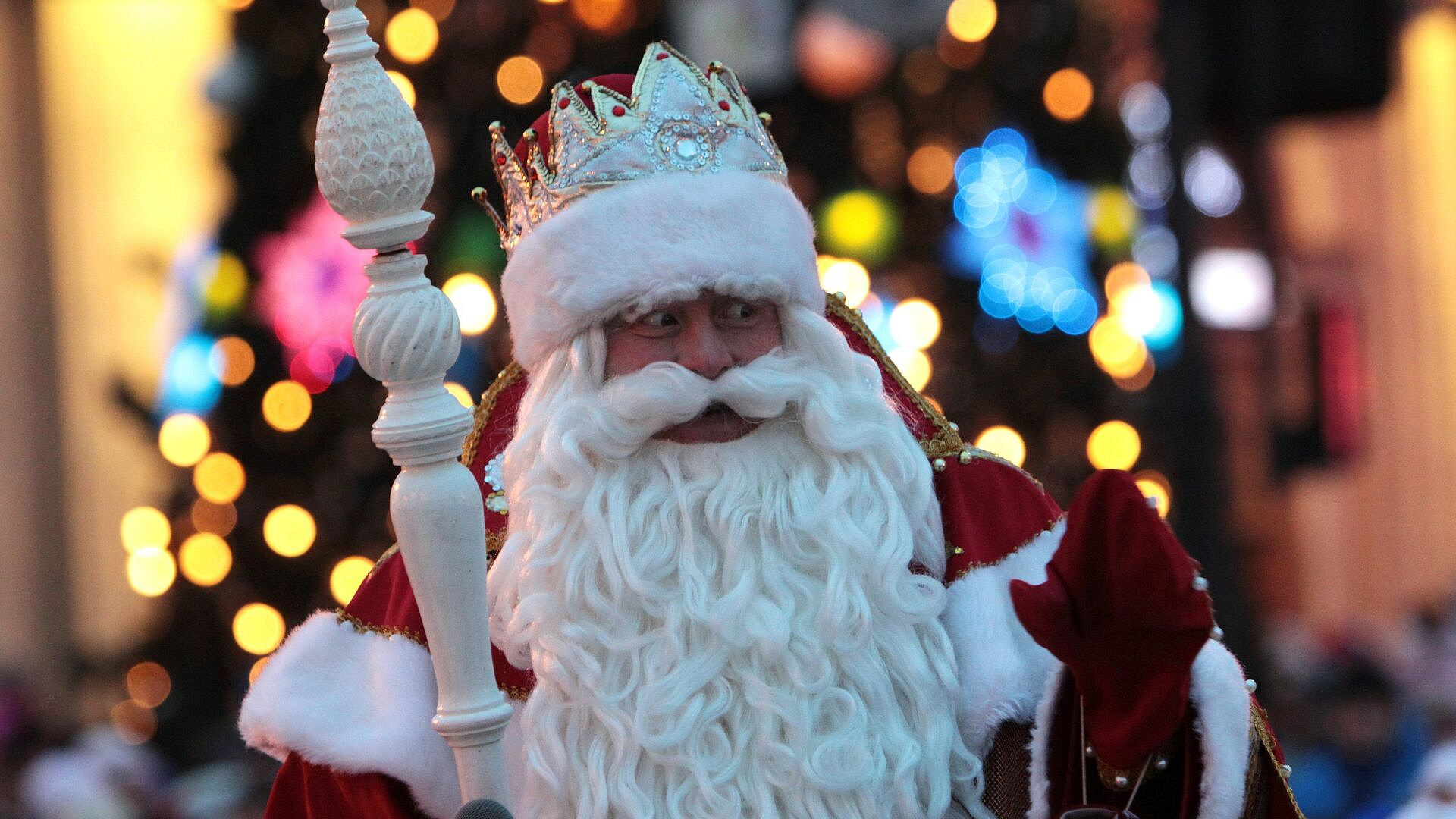 Дед Мороз признался, что любит отмечать Новый год походом в баню