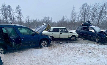 В Новгородской области человек погиб в ДТП с тремя автомобилями
