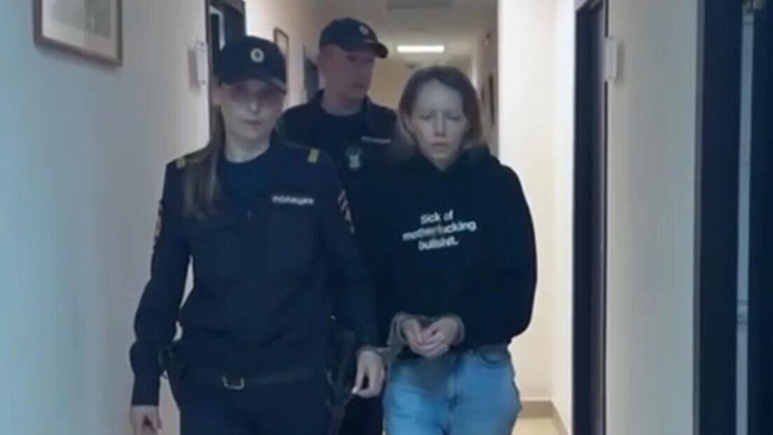 Обвиняемая в убийстве сына в Перми заплакала в суде