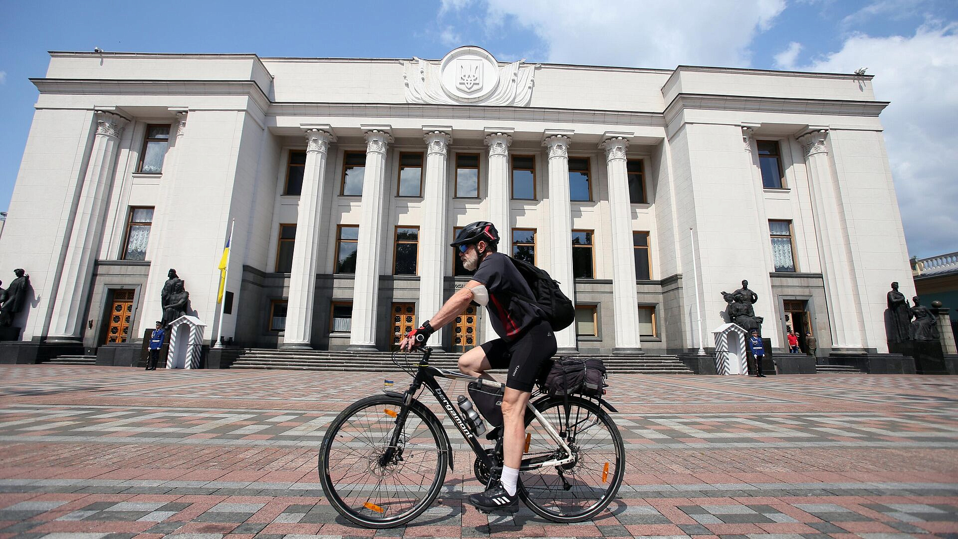 � ���� �������� ������������ ��� � ������������ ���������� � ������ ������