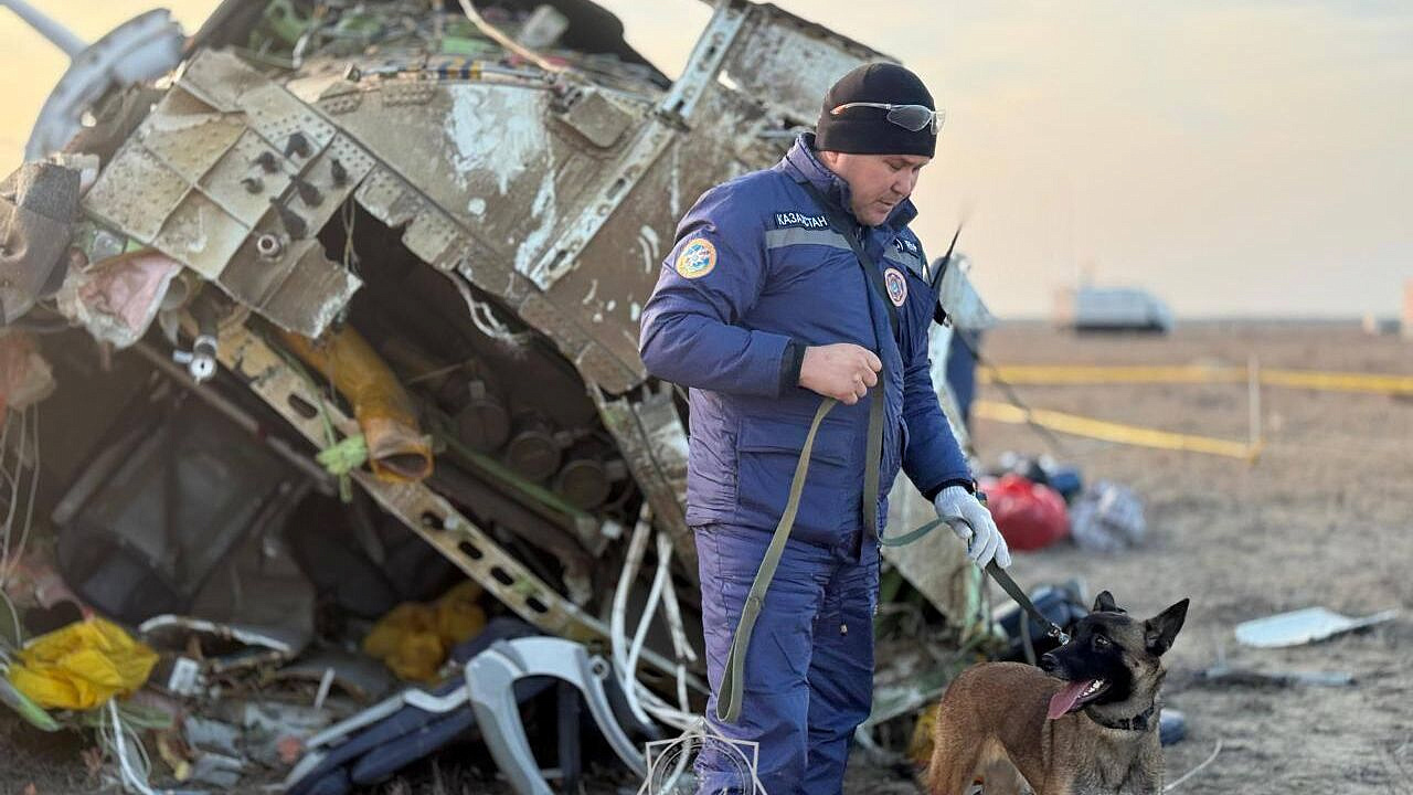 В Казахстане рассказали о расследовании авиакатастрофы в Актау