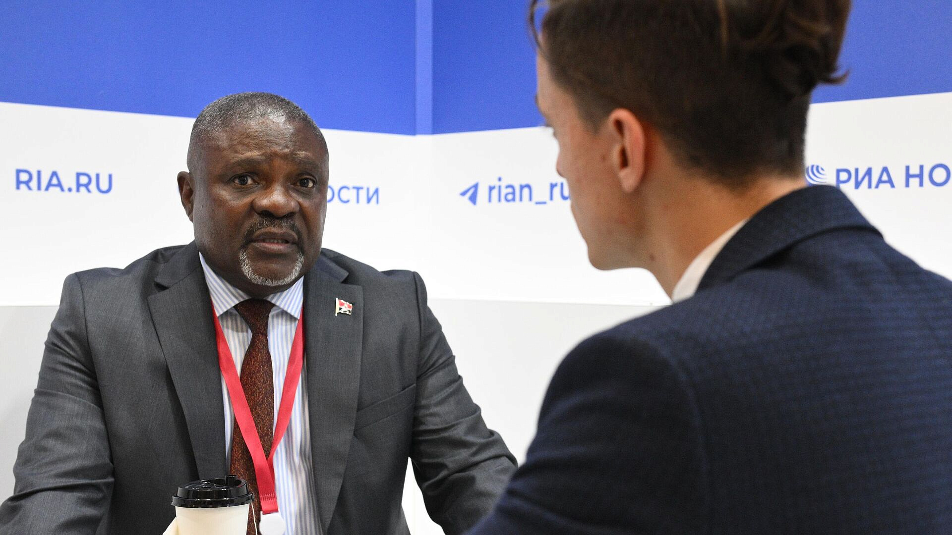 Посол Анголы рассказал об обсуждении с Россией предстоящих проектов в ВТС