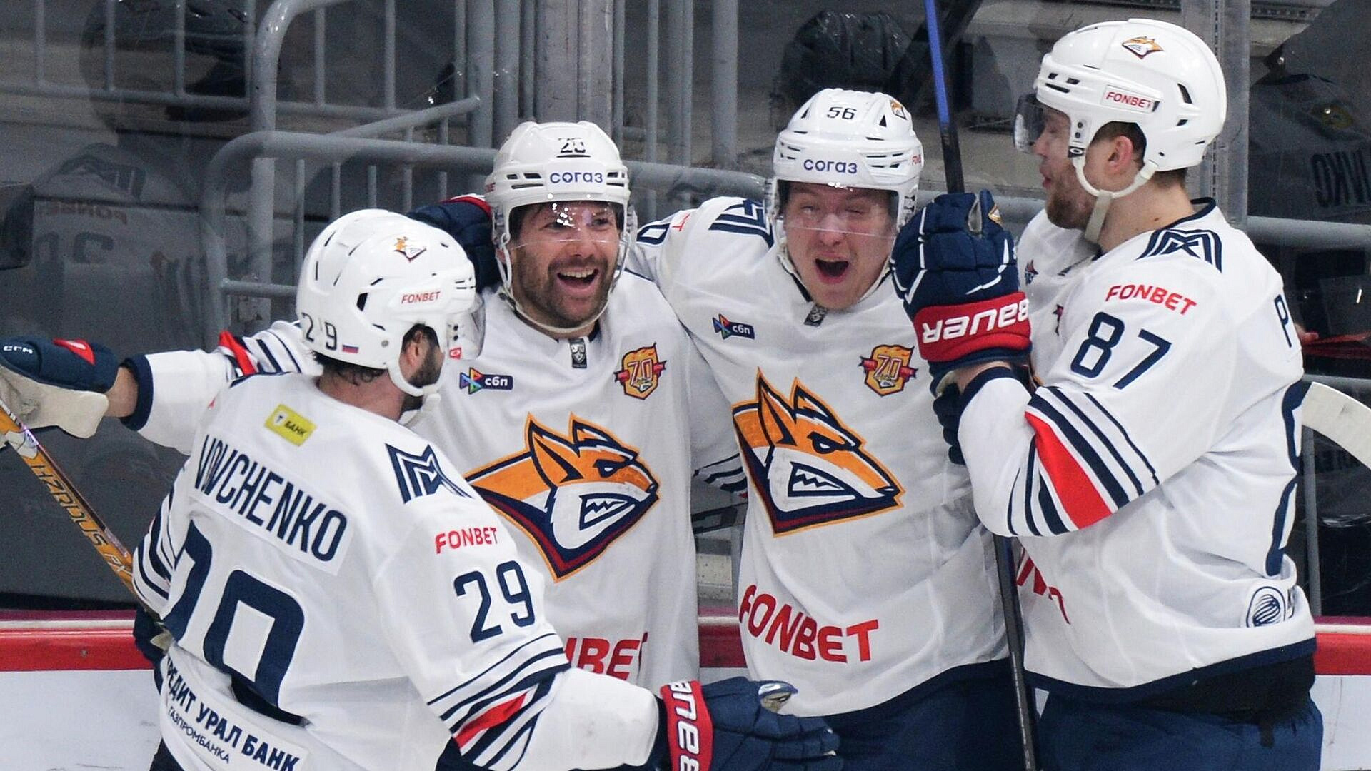 "Металлург" в третий раз обыграл "Торпедо" в плей-офф КХЛ