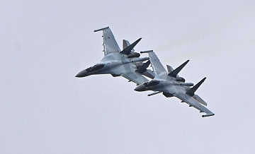 Су-35С уничтожают БПЛА на дальних подступах, рассказал летчик