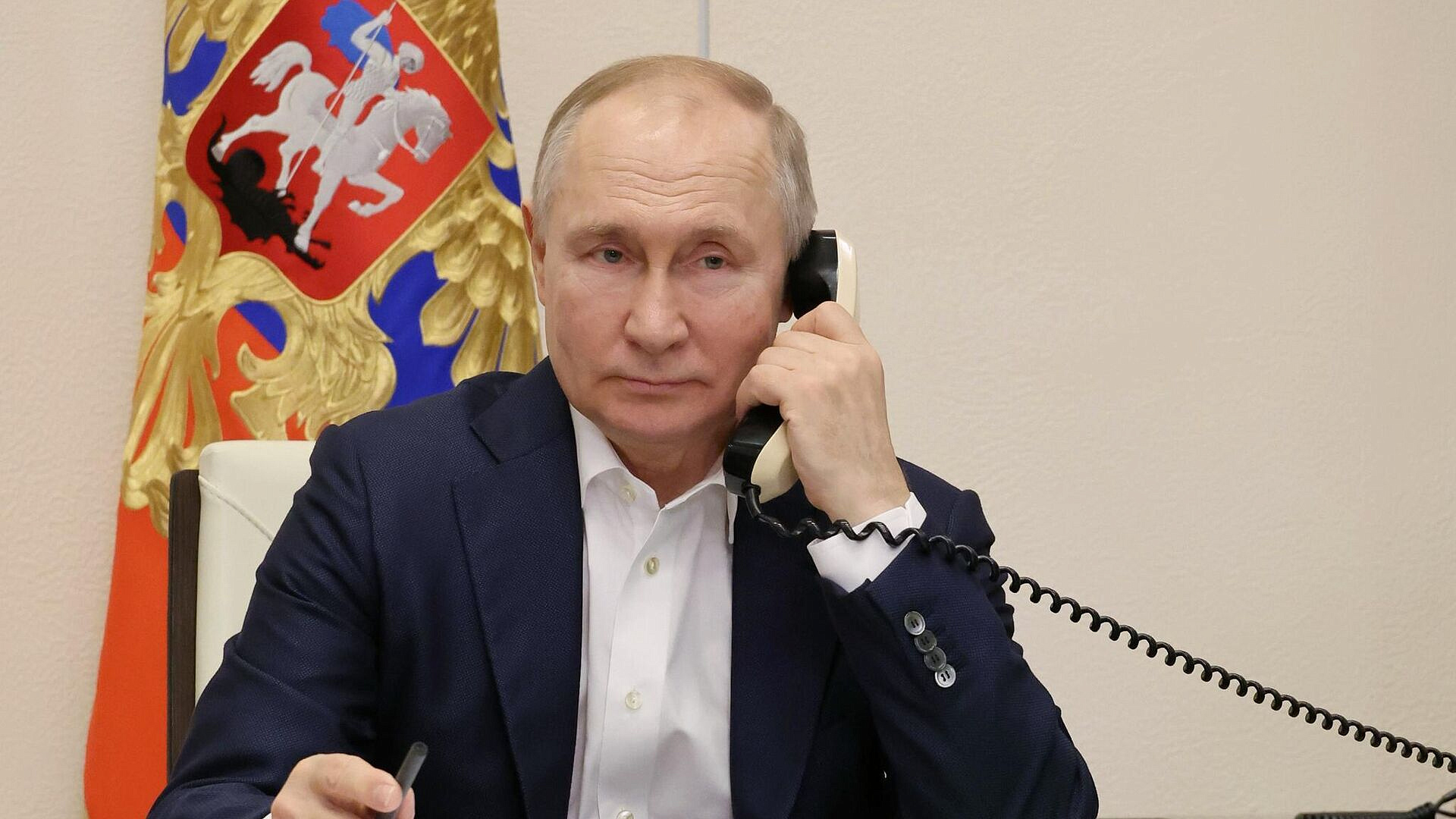 Путин поделился с Эрдоганом впечатлениями о праздновании 80-летия Победы Путин поделился с Эрдоганом впечатлениями о праздновании 80-летия Победы