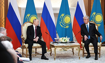 Путин поздравил Казахстан с экономическими достижениями
