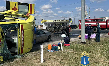 В Ульяновской области в ДТП с реанимобилем погиб человек