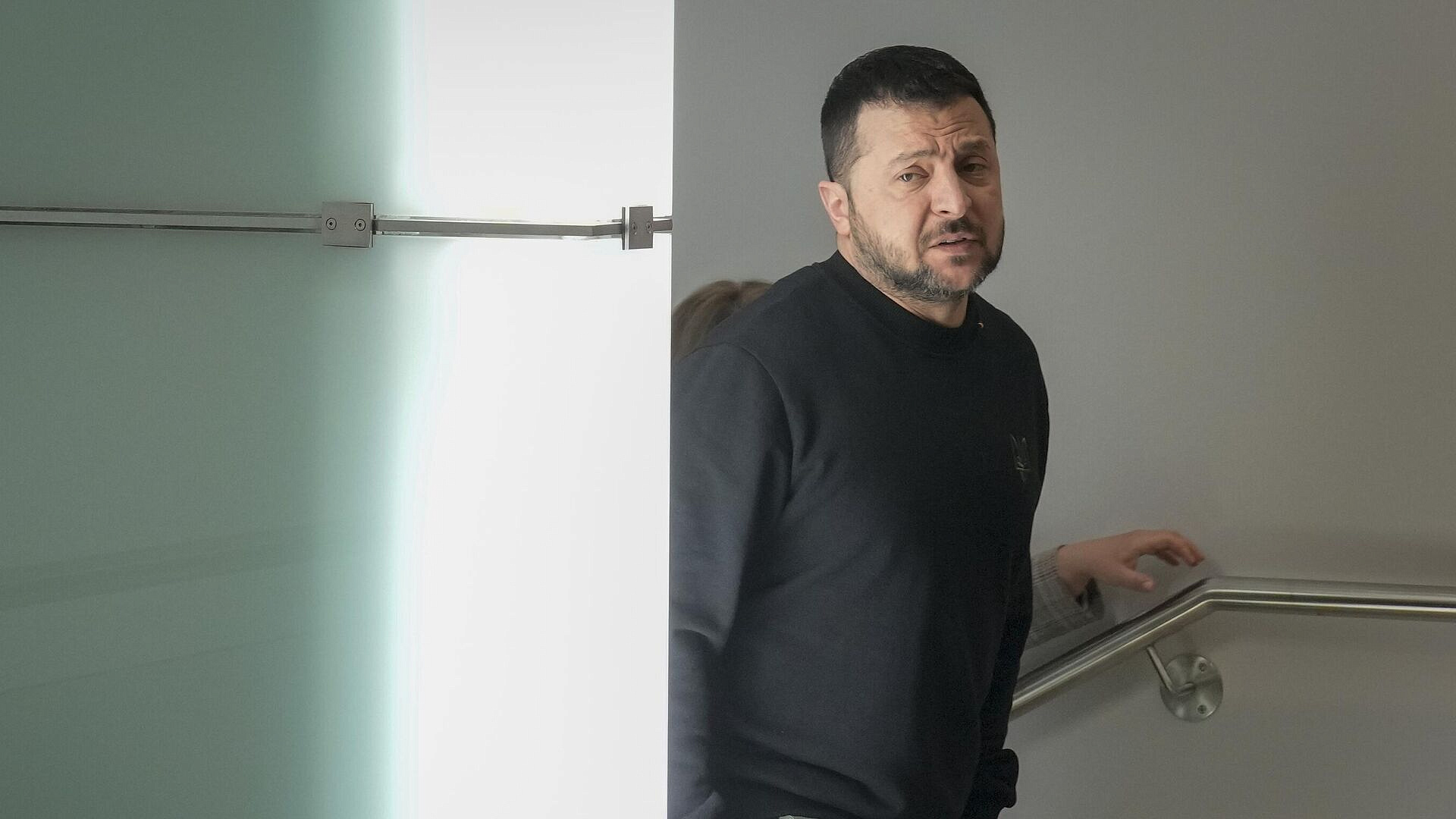 "Население бузит": в Раде заявили о панике в офисе Зеленского