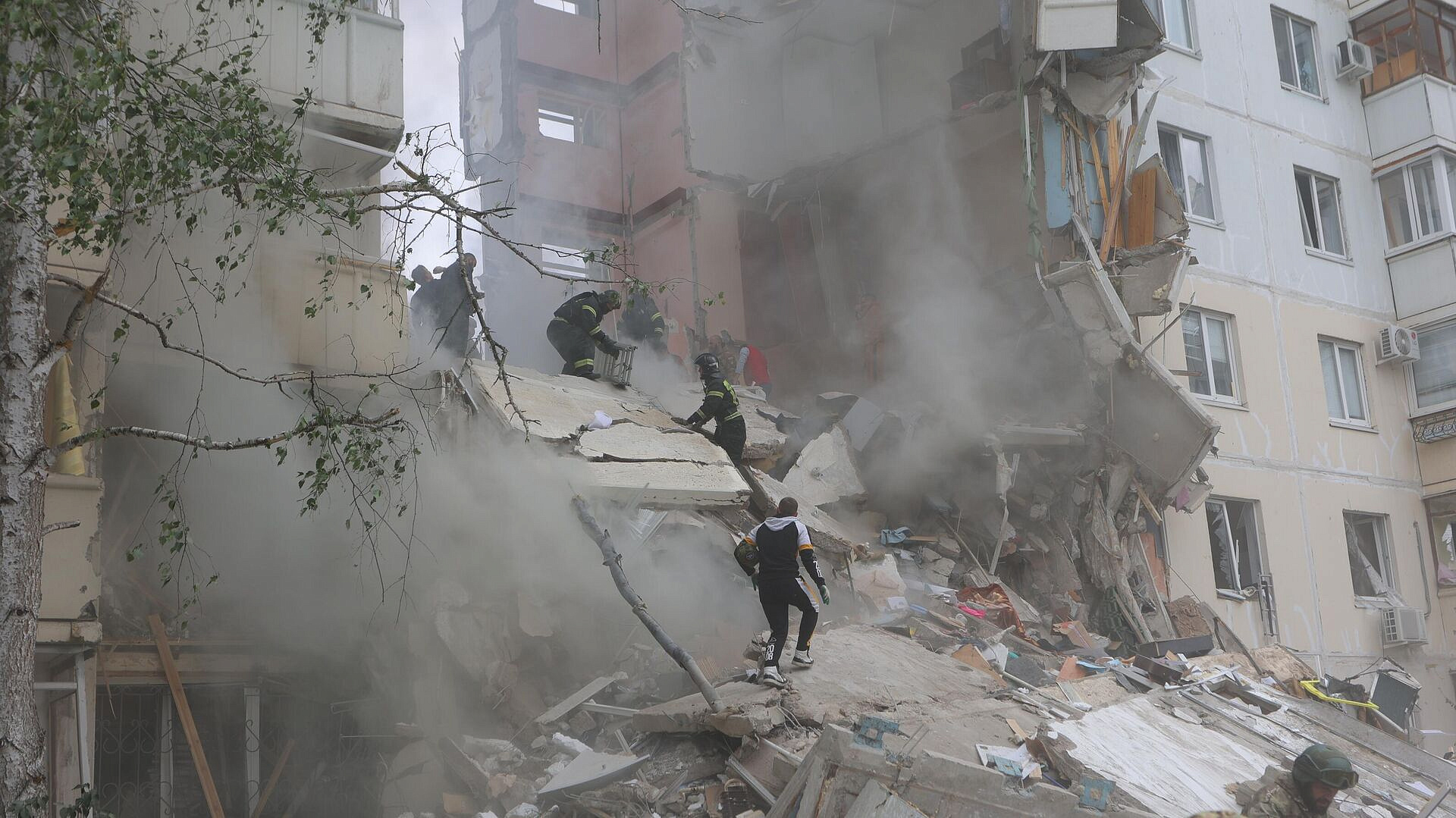 Путин выслушал доклады Куренкова и Гладкова по ситуации в Белгороде