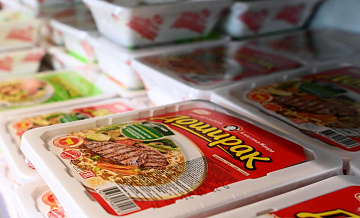 Роскачество в этом году проверит дошираки, спортпитание и БАДы