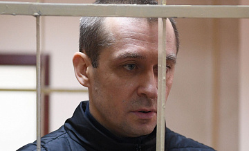 Экс-полковник Захарченко через суд добивается контракта для участия в СВО