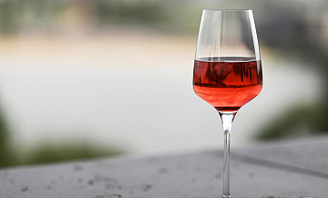 В Роскачестве рассказали о переходе россиян на отечественные вина