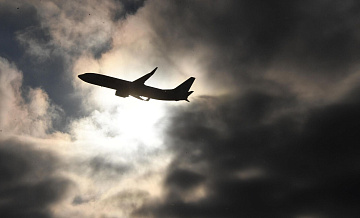 В Братске вынужденно сел самолет из-за смерти пассажира