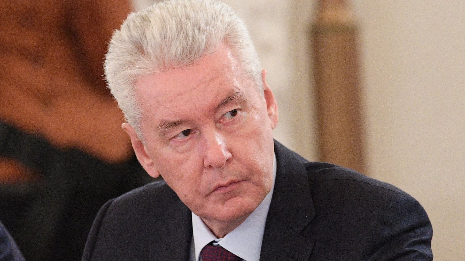 ������� ��������� � ���������� ����� �����������