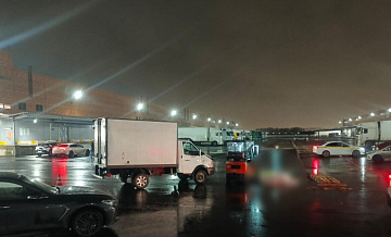 В Петербурге водитель погрузчика погиб после ДТП на овощебазе