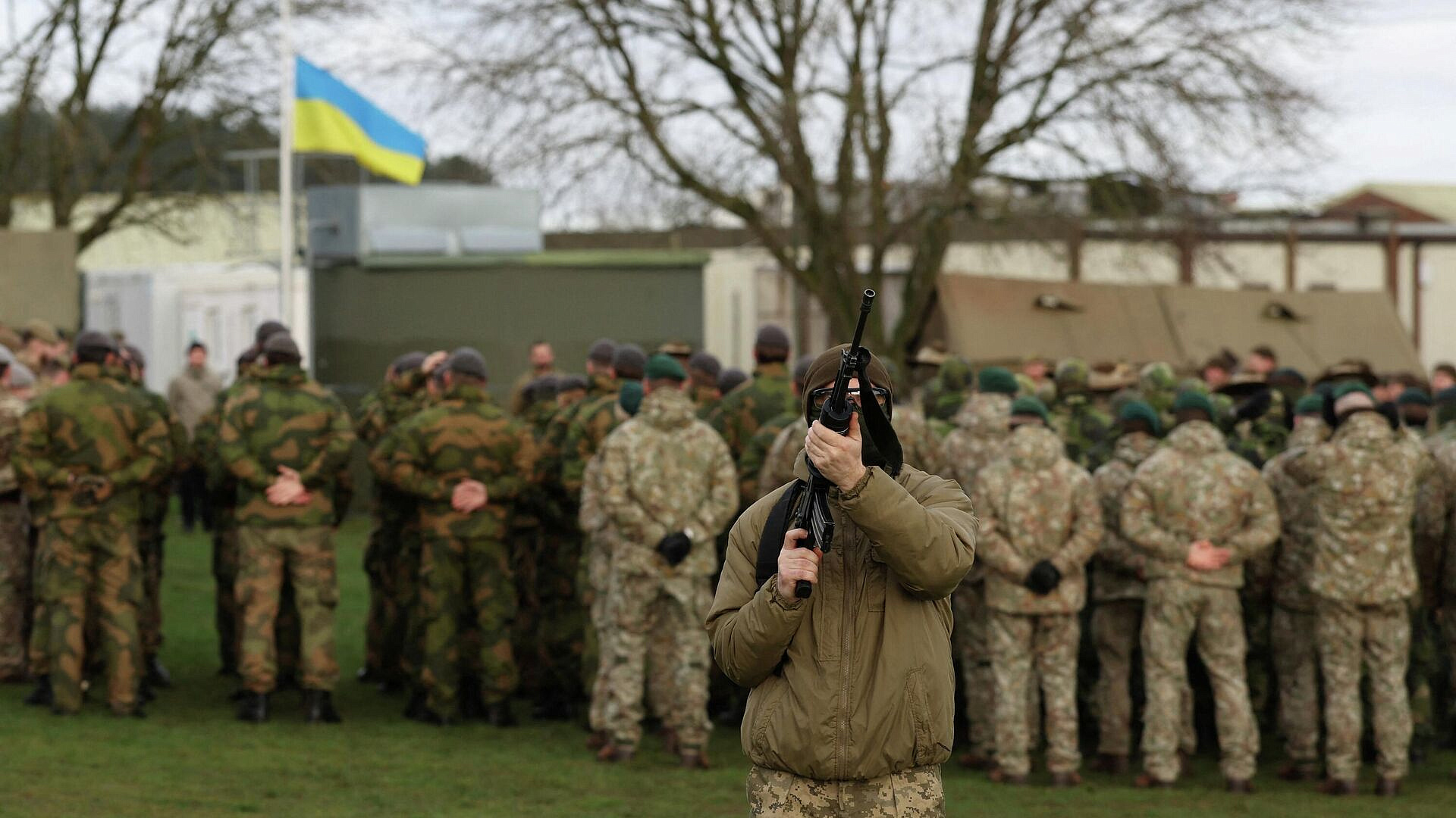 Тюрьмам на Украине устанавливают план по подписанным с ВСУ контрактам