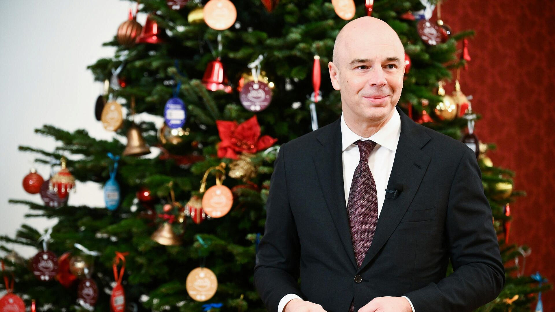 Силуанов примет участие в акции "Елка желаний"