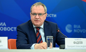 Глава СПЧ призвал выдворять семьи мигрантов, чьи дети не ходят в школы Глава СПЧ призвал выдворять семьи мигрантов, чьи дети не ходят в школы