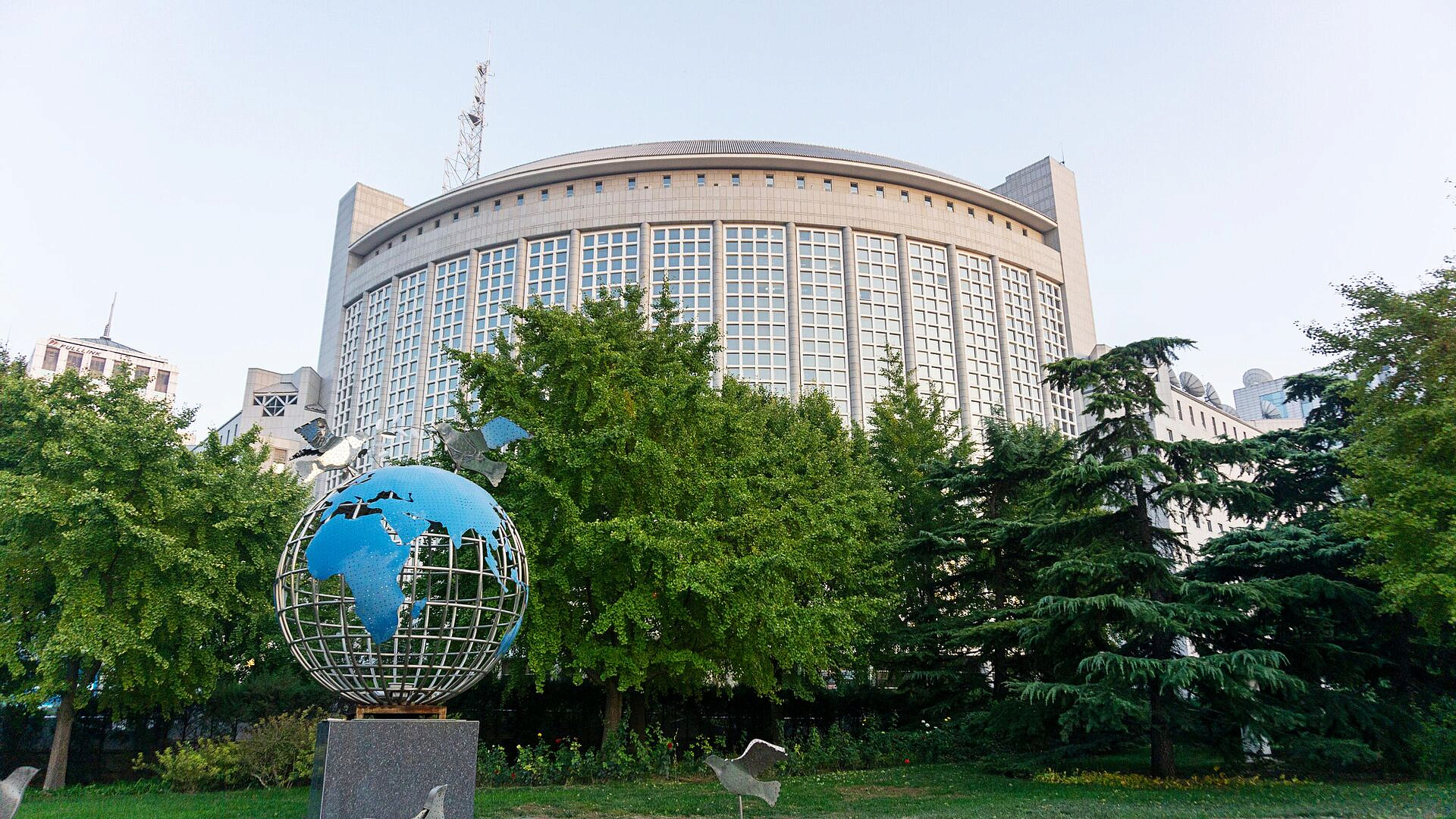 В МИД Китая заявили о недопустимости ядерной войны