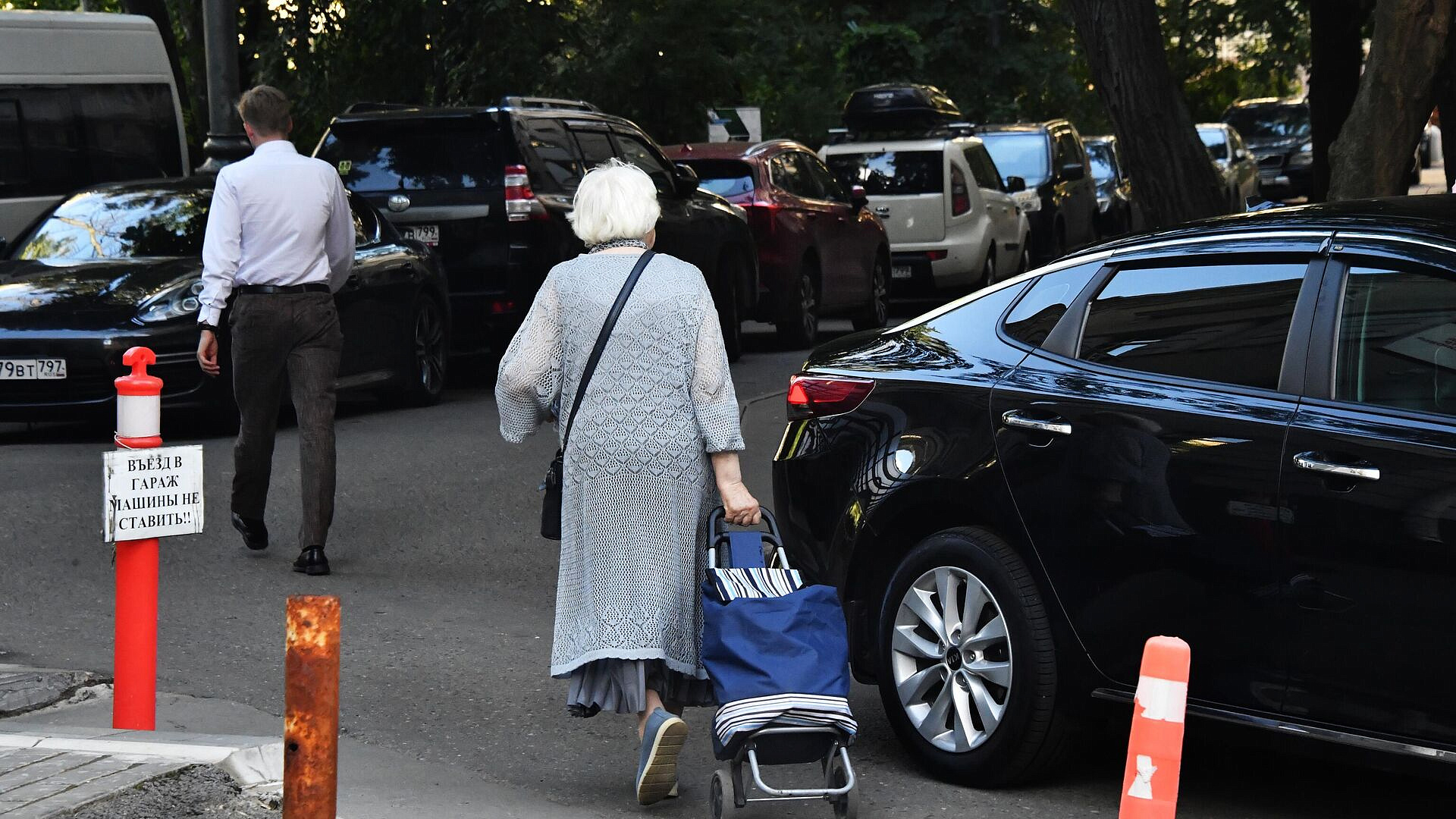 Мурашко сравнил продолжительность жизни в разных регионах России