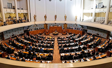 Работу финского парламента остановили протестующие против арабо-израильского конфликта