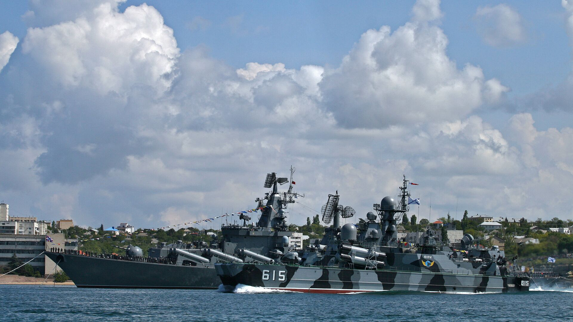 В Госдуме назвали ошибкой планы Британии сковать флот России в Черном море