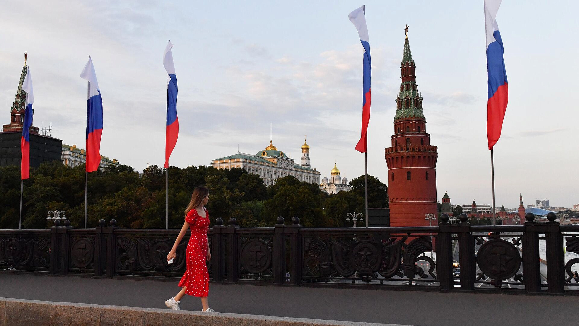 ��������� ���������� � �������, ���������� � ���� � ����