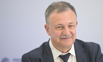 Первого замглавы ФТС Давыдова освободили от должности