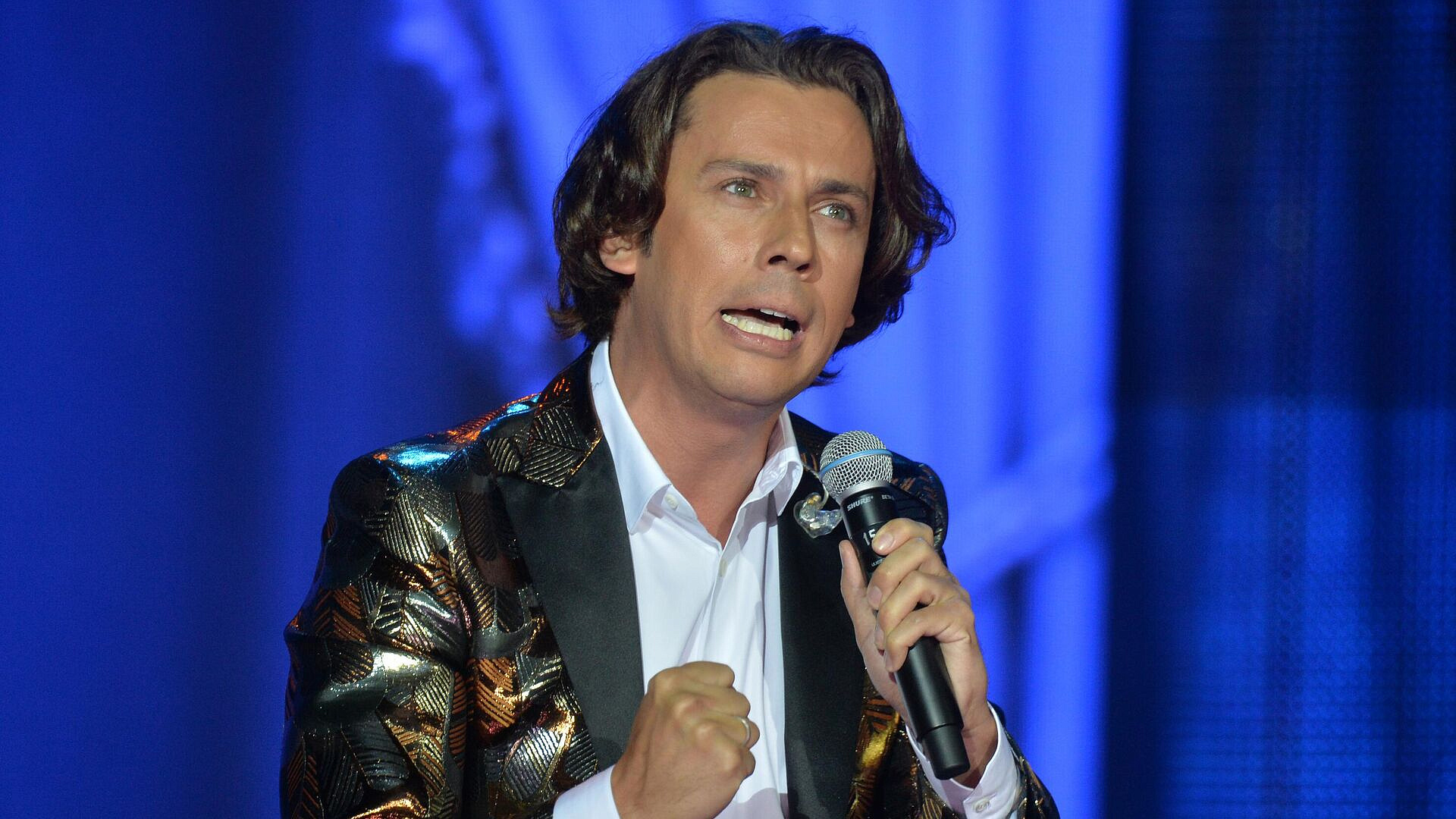 ������* ����� ������ �� ����� � ���������� �� ������������� ������