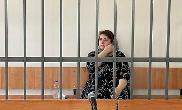 Жена экс-судьи Янгулбаева не признала вину, выступая с последним словом