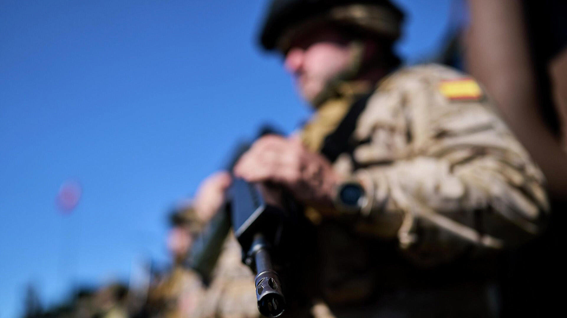 Депутаты испанского парламента проголосовали против выхода страны из НАТО