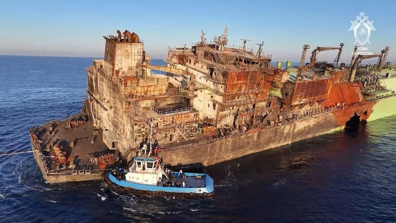СК рассказал о характере повреждений  "Арктик Метагаза"