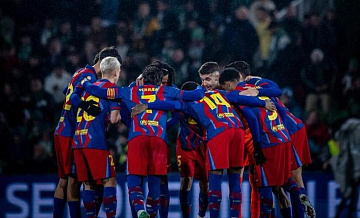 "Атлетико" разгромил "Барселону" в первом матче 1/2 финала Кубка Испании