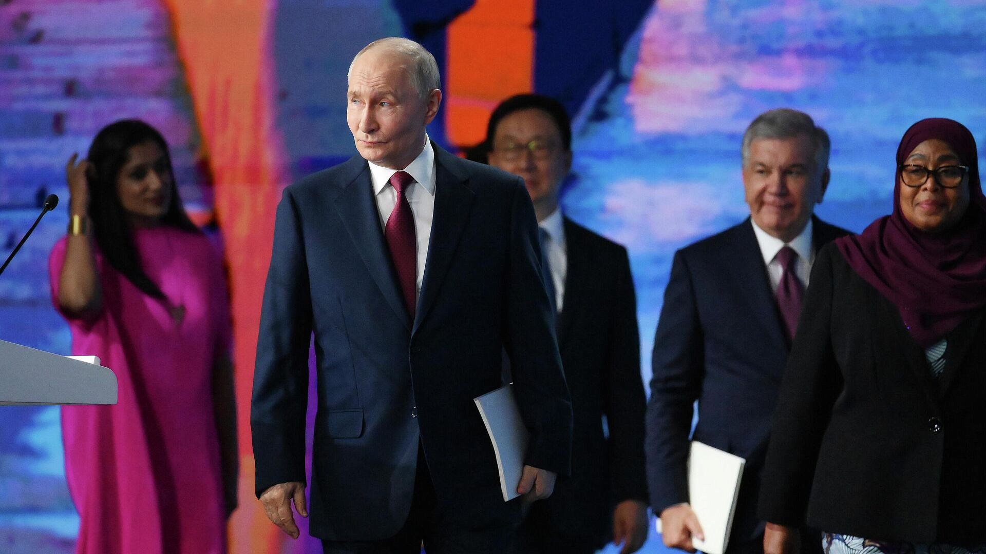 Под контролем Киева осталось меньше 15 процентов ДНР, заявил Путин