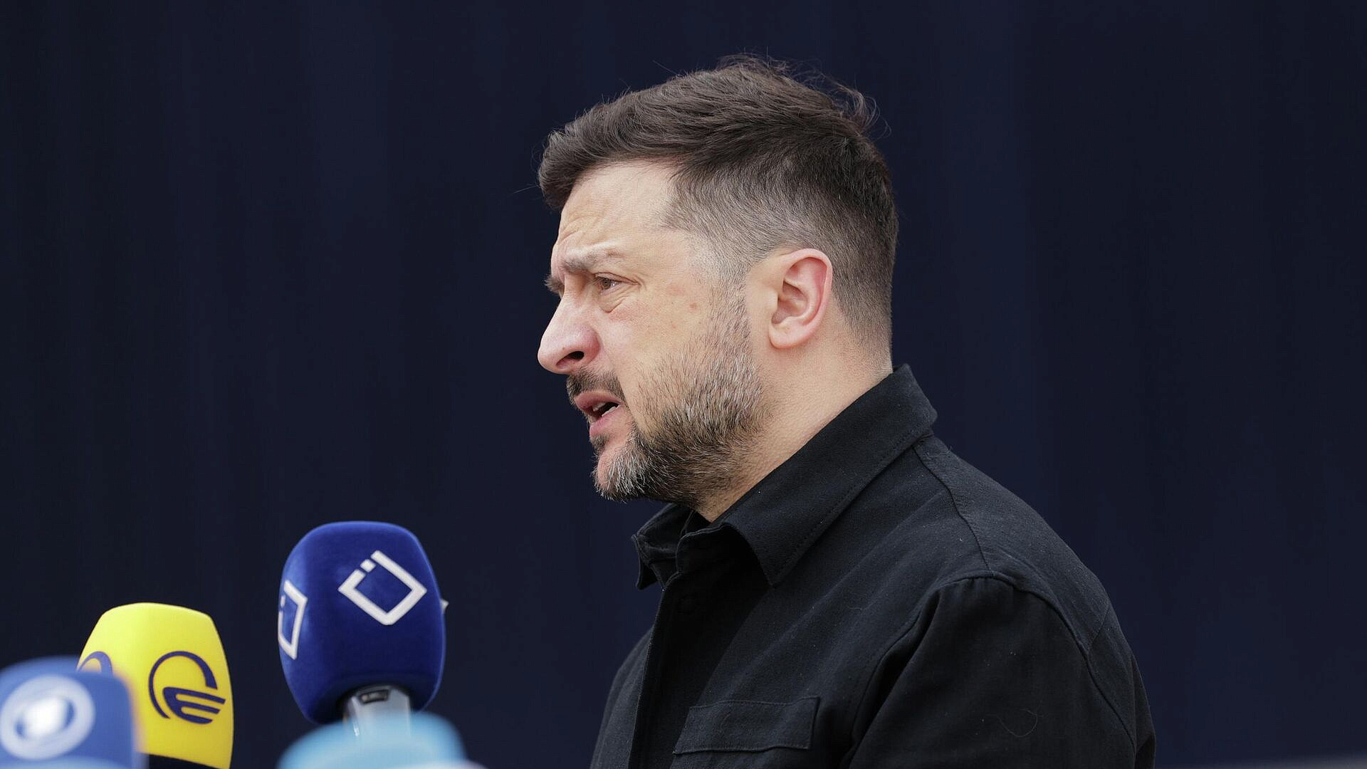 Зеленский планирует назначить Буданова* главкомом ВСУ, сообщил источник