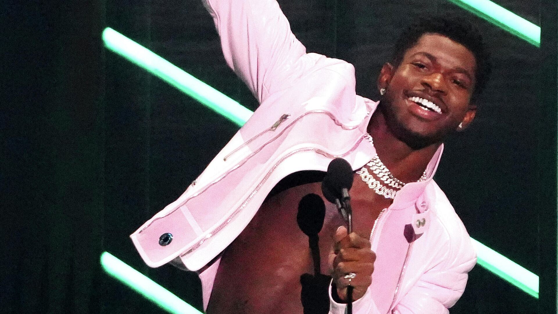 ���: ����� � ������ ����� �������� � ������������ � ���-���������