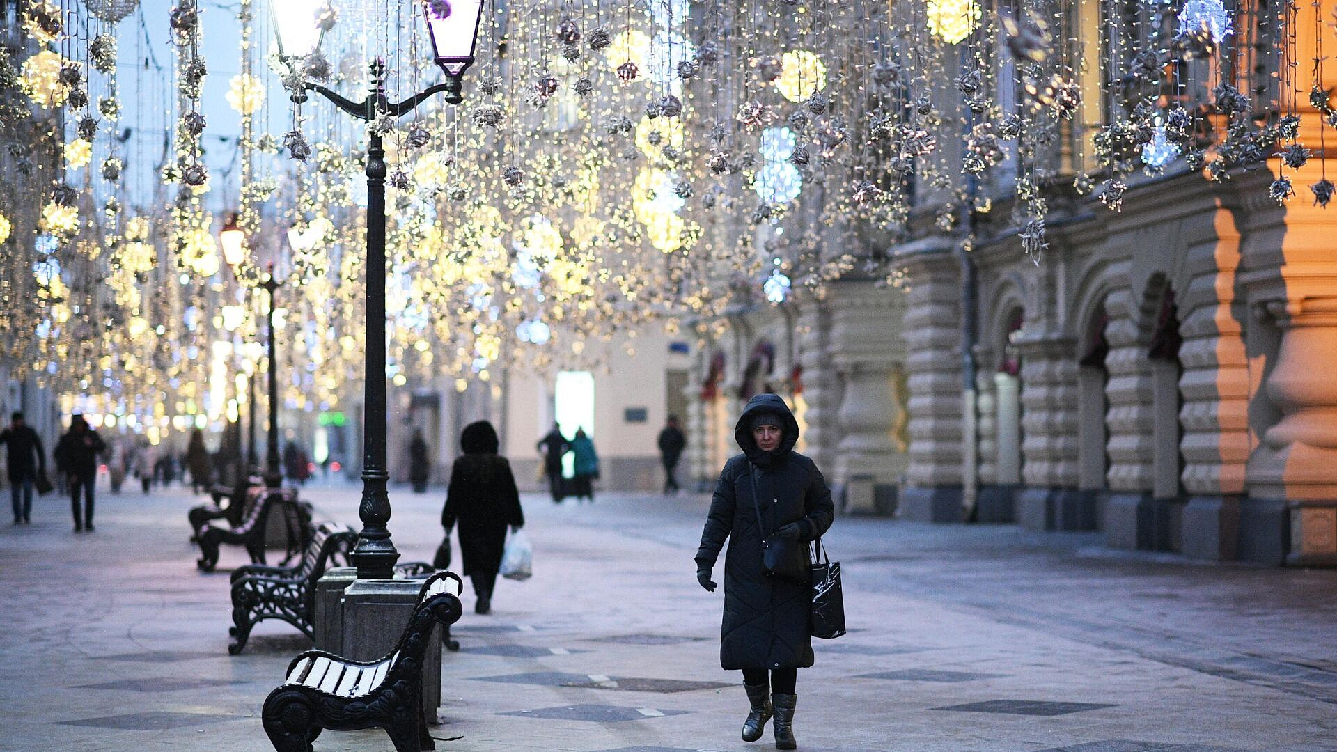 В Москве мониторят состояние улично-дорожной сети из-за гололедицы